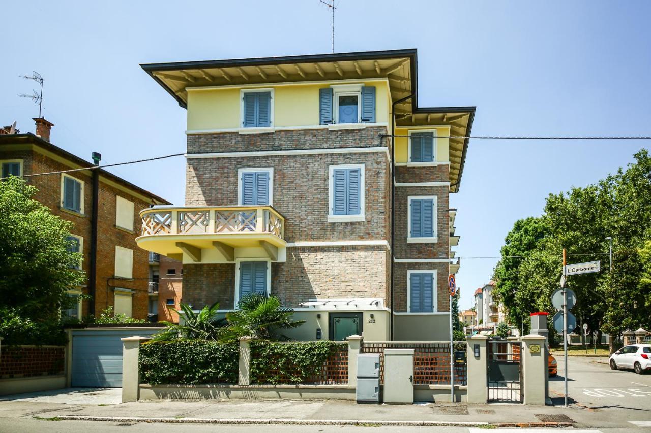Hotel La Bella Modena Esterno foto