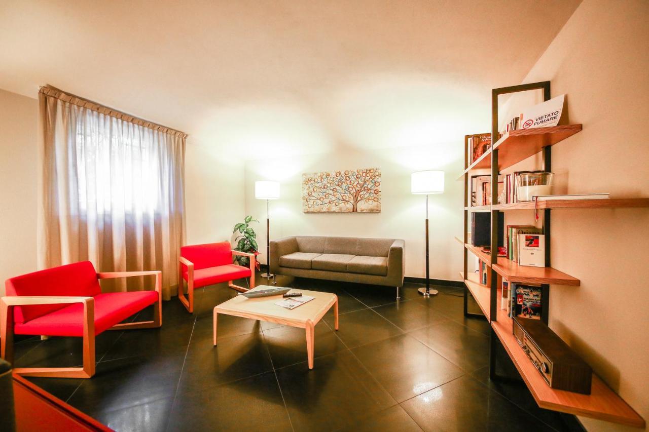 Hotel La Bella Modena Esterno foto
