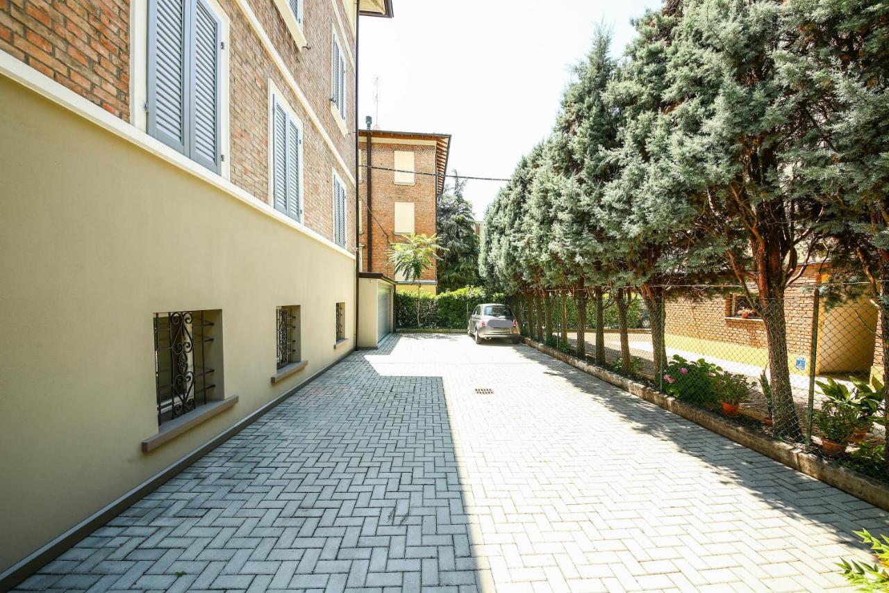 Hotel La Bella Modena Esterno foto